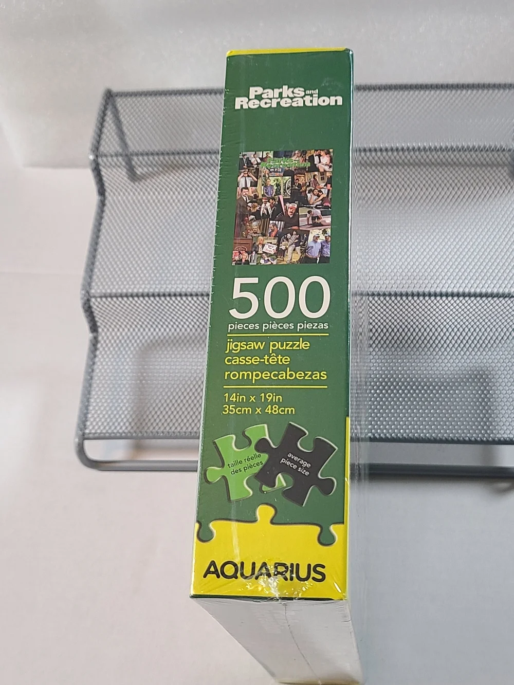 Parks and Recreation 500-Piece Jigsaw Puzzle Sealed- Green 14 In X 19 In